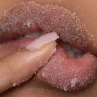 Poppy & Pout Lip Scrub in Use